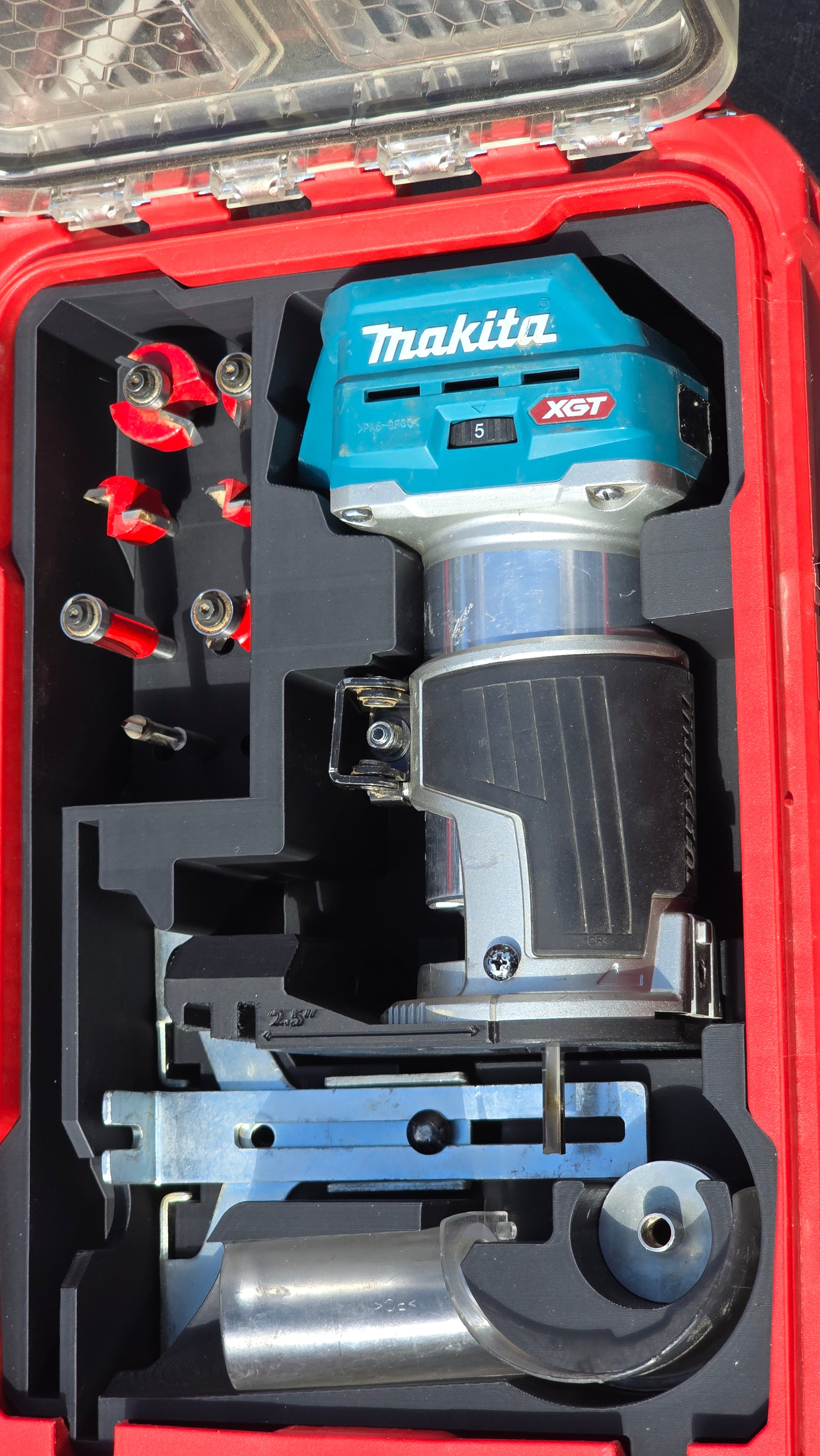 Milwaukee packout router insert (for makita 40v and 18v router)