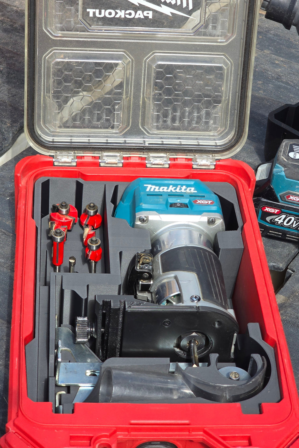 Milwaukee packout router insert (for makita 40v and 18v router)